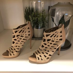 Sam Edelman nude heel/booties